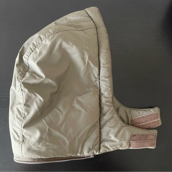 Lure Jeans Co. green bomber jacket with brown faux fur lining - Picture 8 of 13